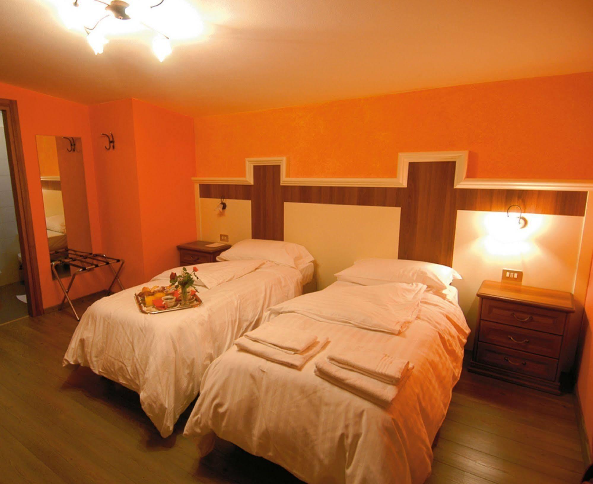 Hotel Saligari Verceia Luaran gambar